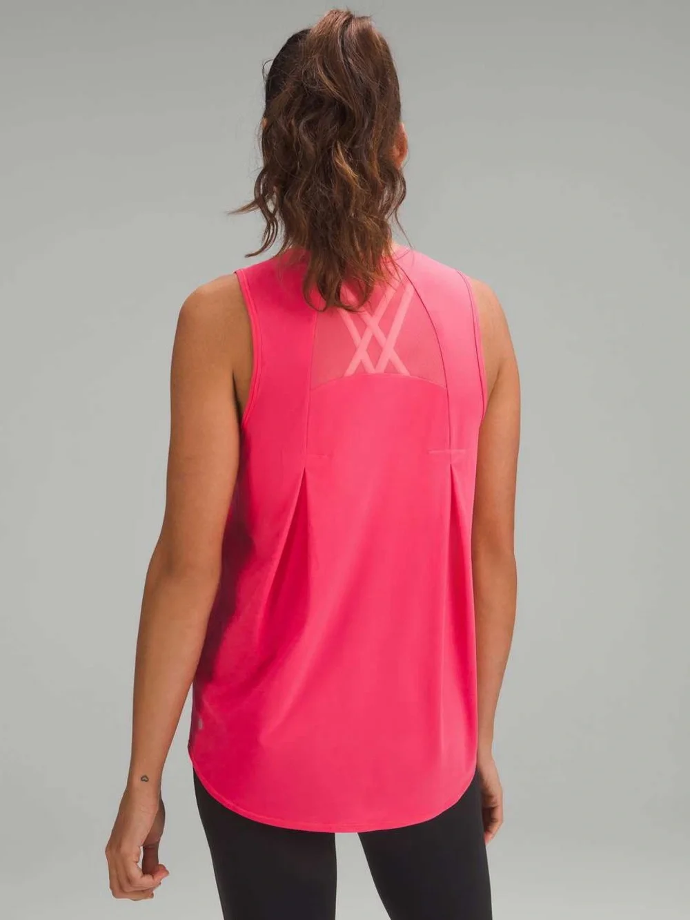 Lululemon Sculpt Tank Top in Lip Gloss Size 8